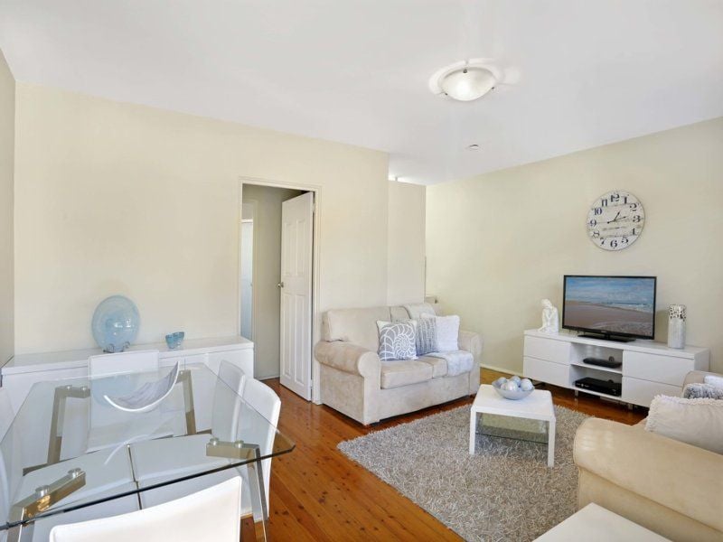 2/117 Kingsway WOOLOOWARE 2230
