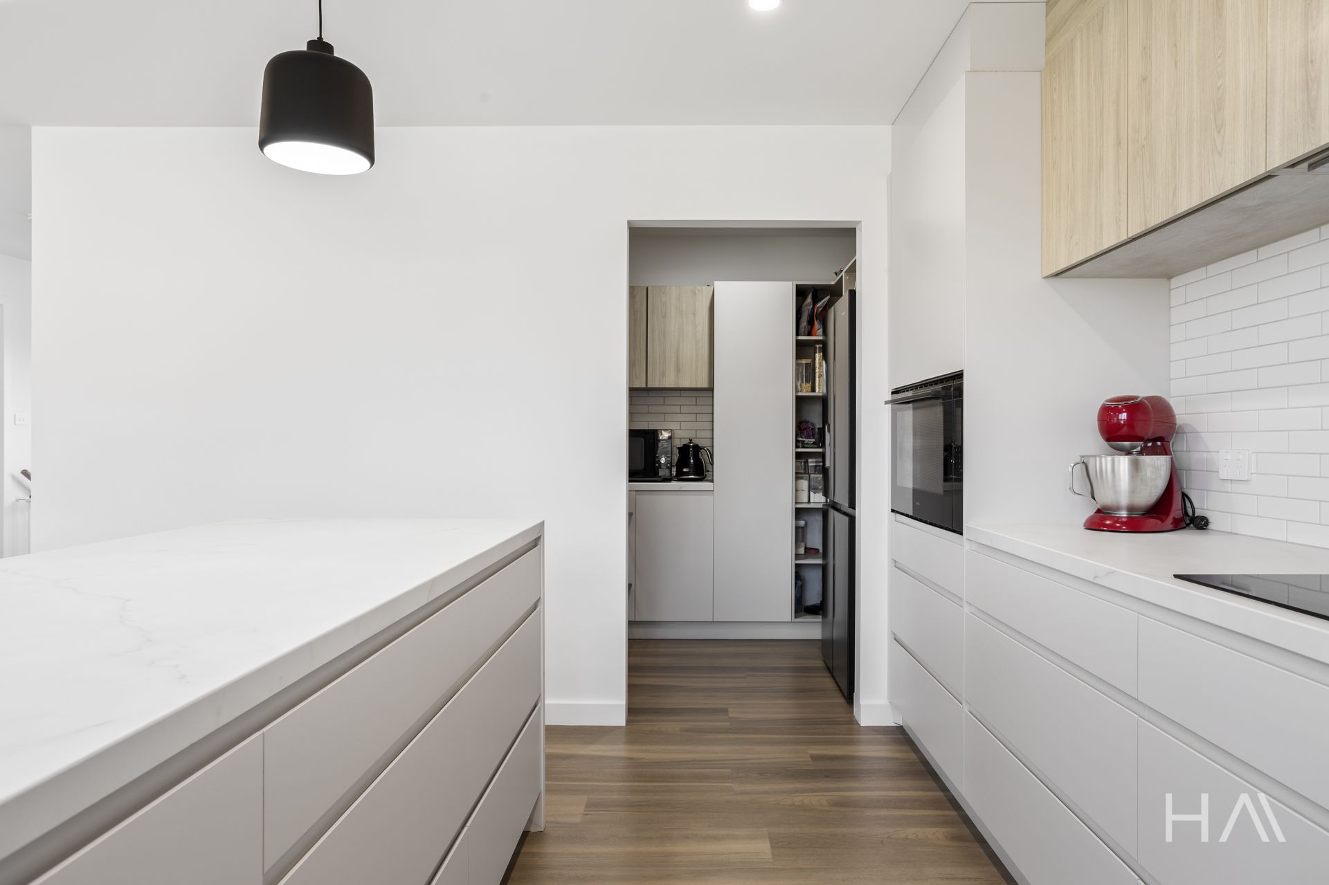 8 Mann Place George Town, George Town - Thumbnail 6