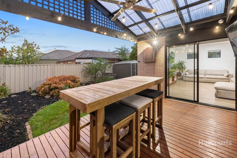 5 Cobaw Circuit, Caroline Springs