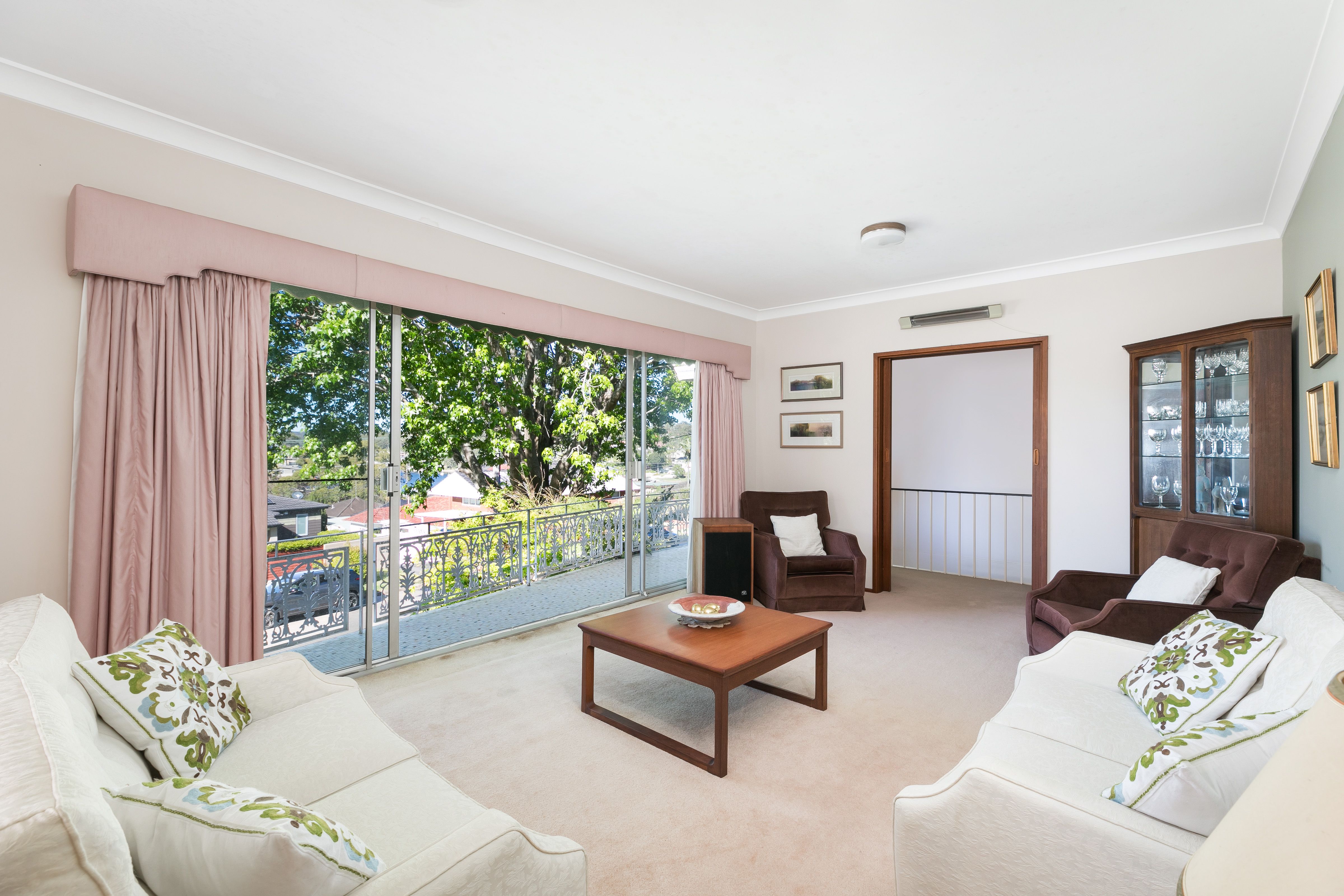 19 Amitaf Avenue CARINGBAH SOUTH 2229
