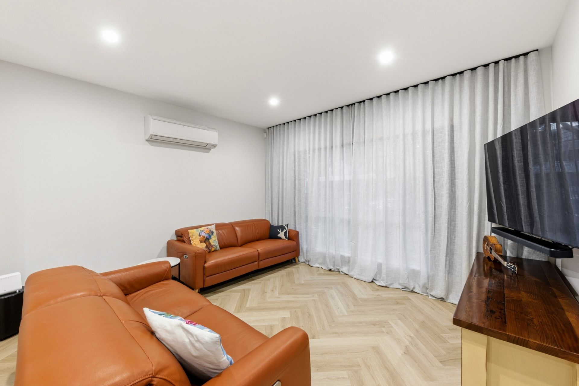 24 Kernick Way, Brompton, Brompton - Thumbnail 5