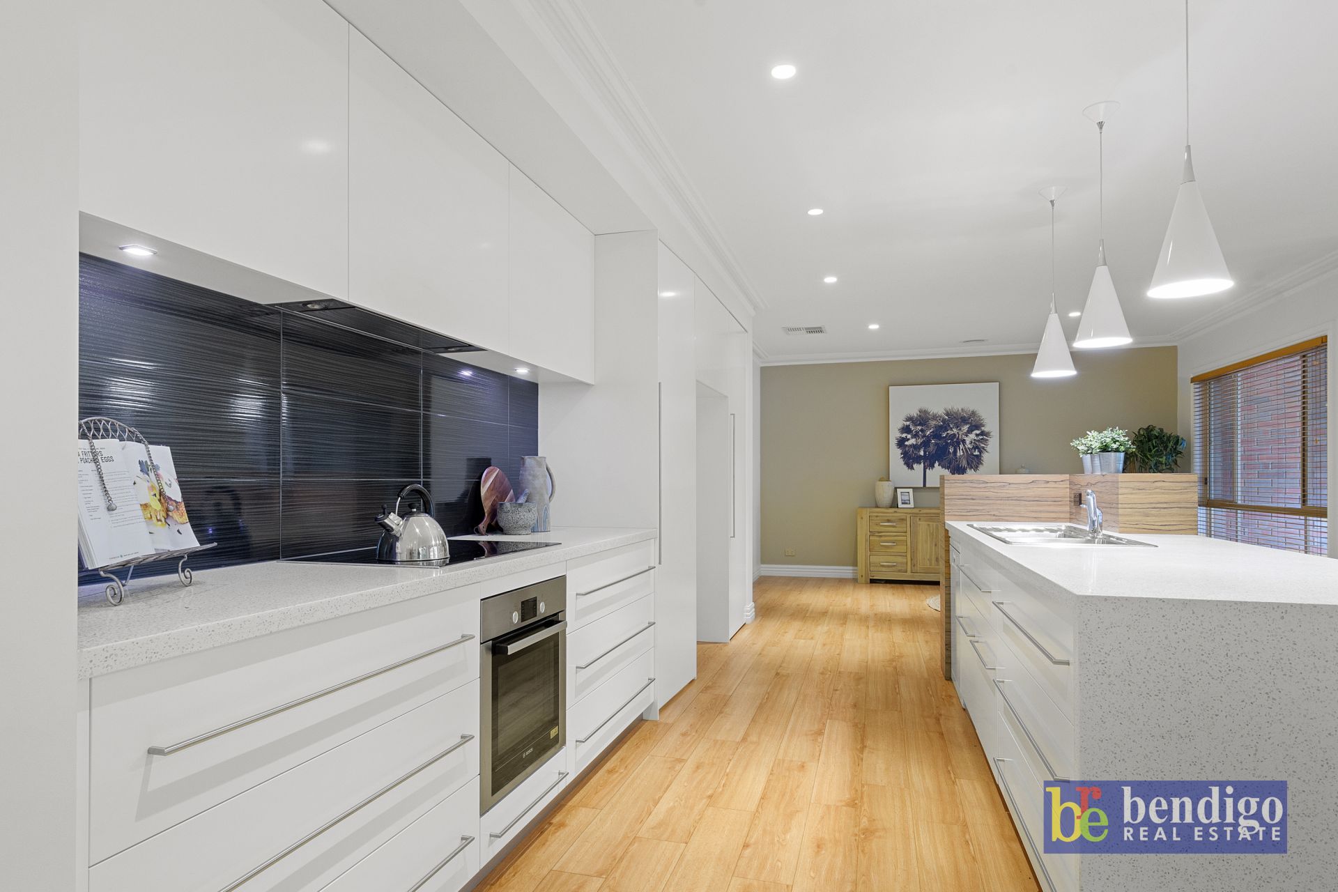 7 Tea Tree Court Strathdale VIC, Strathdale - Thumbnail 4