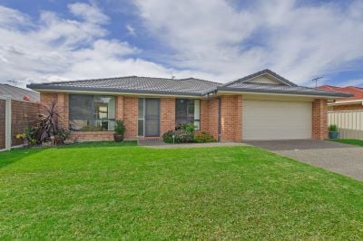 MODERN LIVING IN PRIME LOCATION!