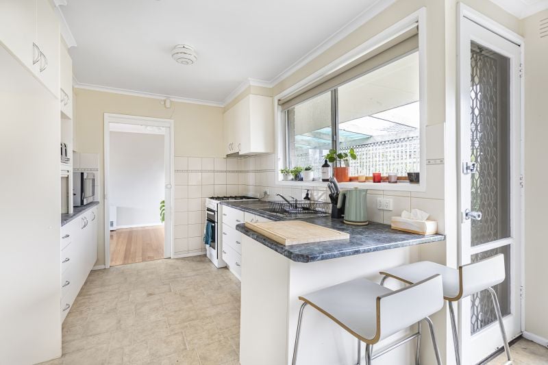 10 McFarlane Crescent, Epping