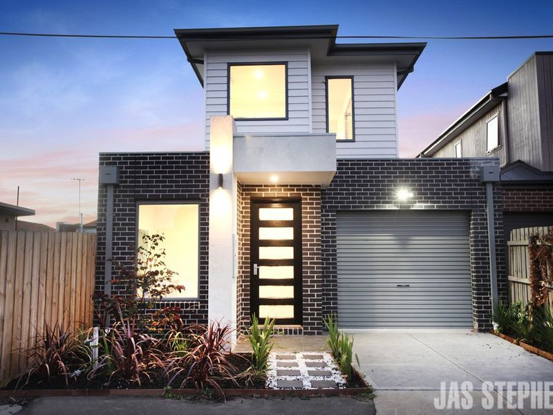 12 Swan Street FOOTSCRAY VIC, Footscray - Thumbnail 2