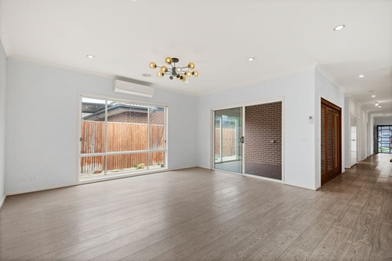 20 St Naum Terrace, Lalor