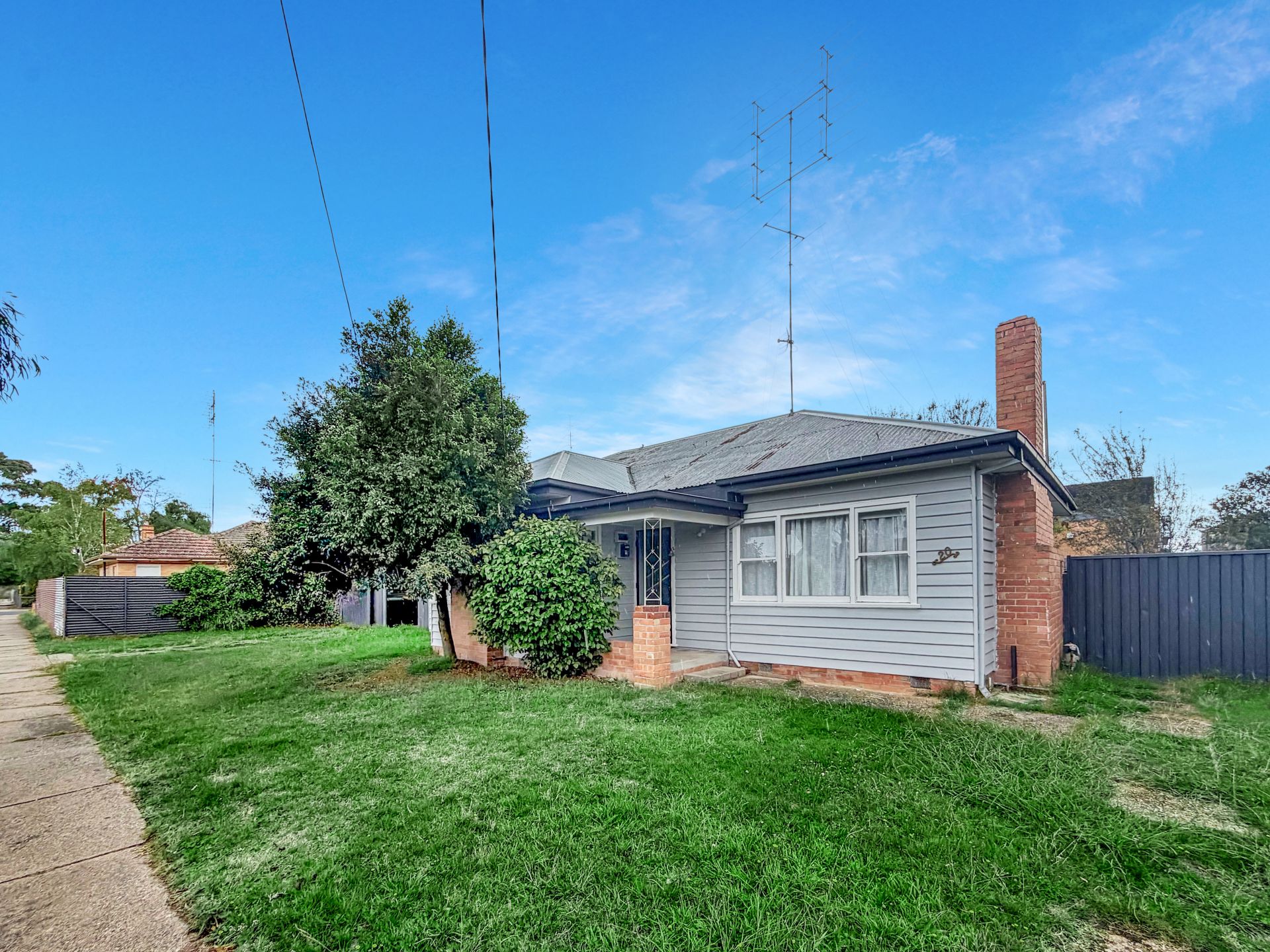 20 Yarrowee Street, Sebastopol, Sebastopol - Thumbnail 2