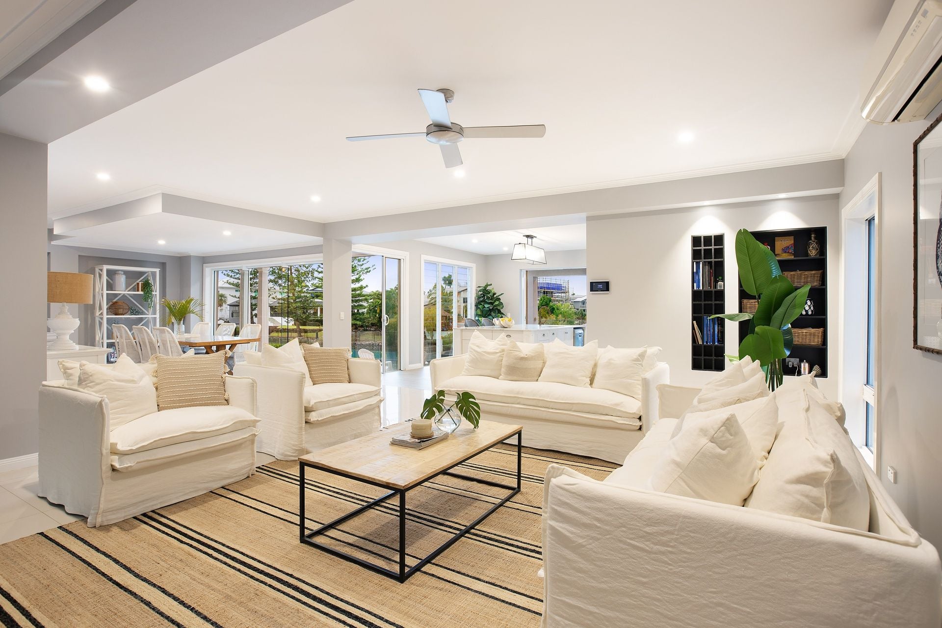 110 Edinburgh Road Benowa Waters QLD, Benowa Waters - Thumbnail 5