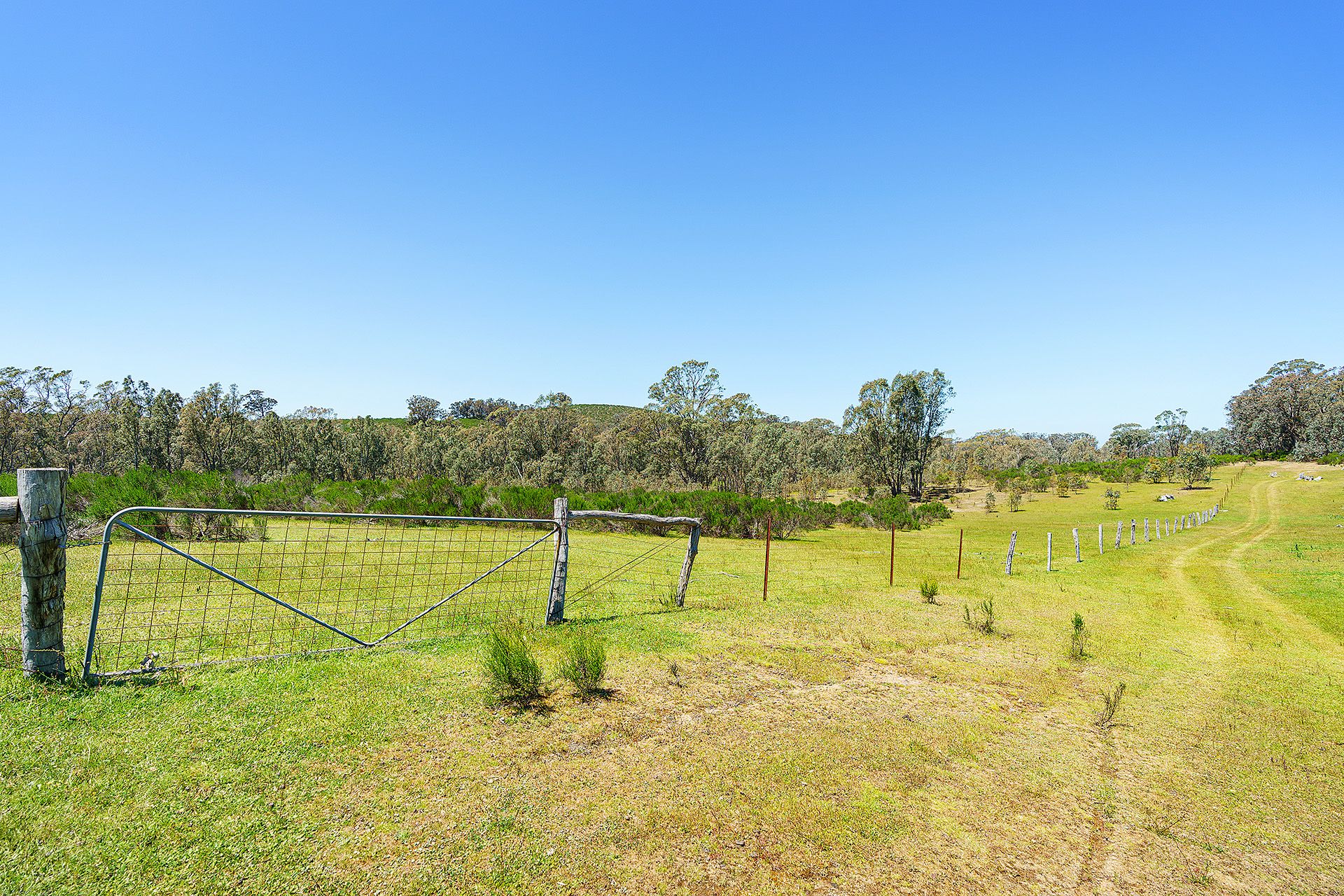 5B,5K&5A3/ Hylands Lane, Heathcote VIC 3523