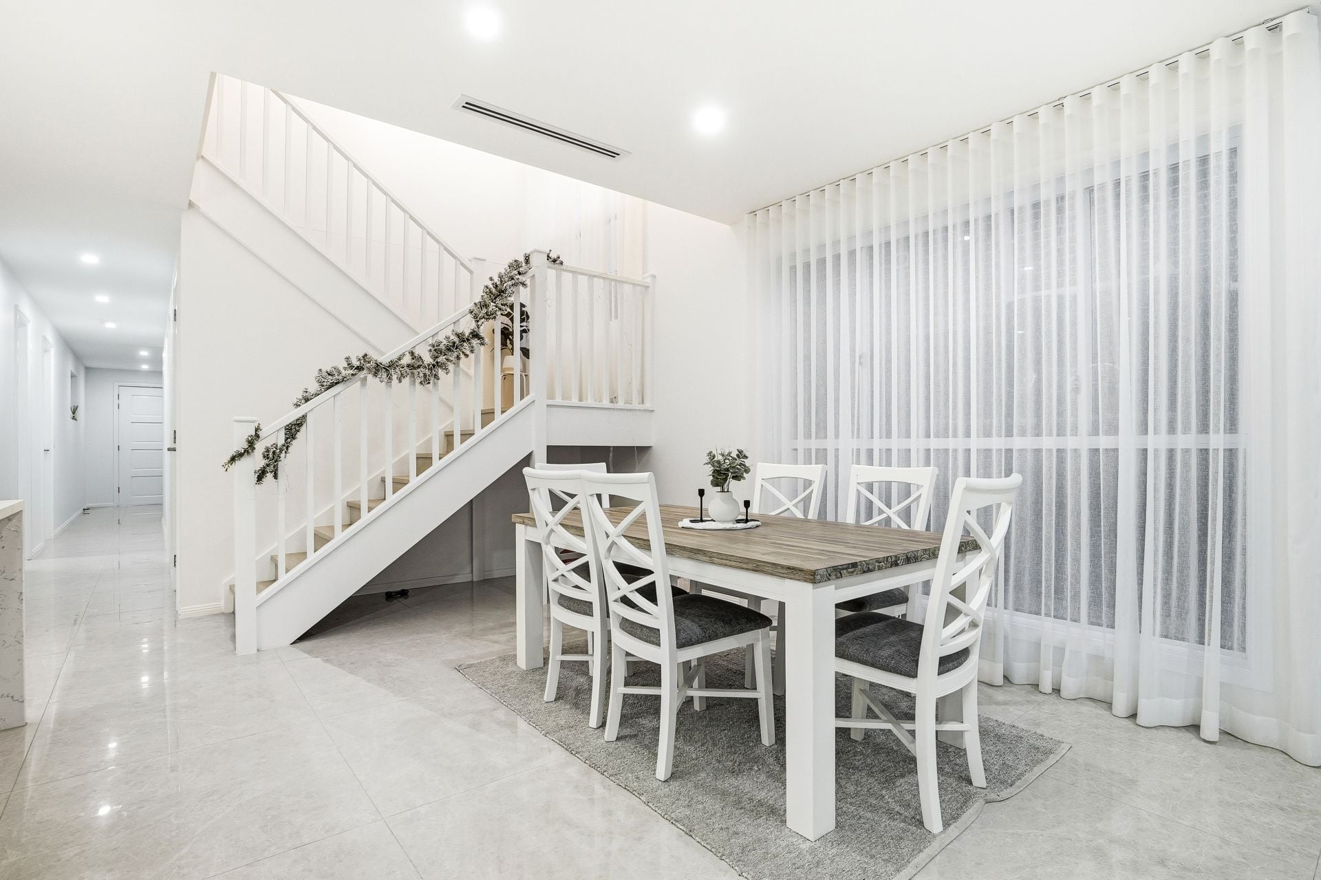 3B Nivison Street, Box Hill - Thumbnail 4