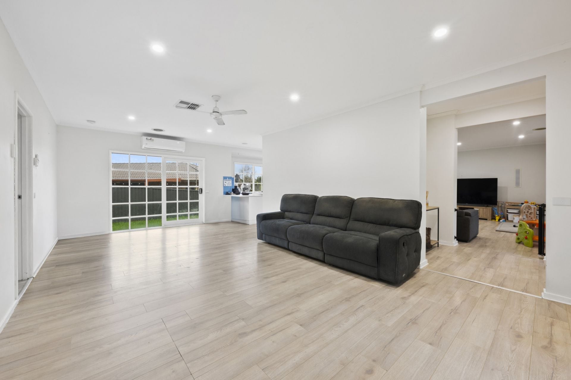 1 Hakea Court, Mount Helen, Mount Helen - Thumbnail 7
