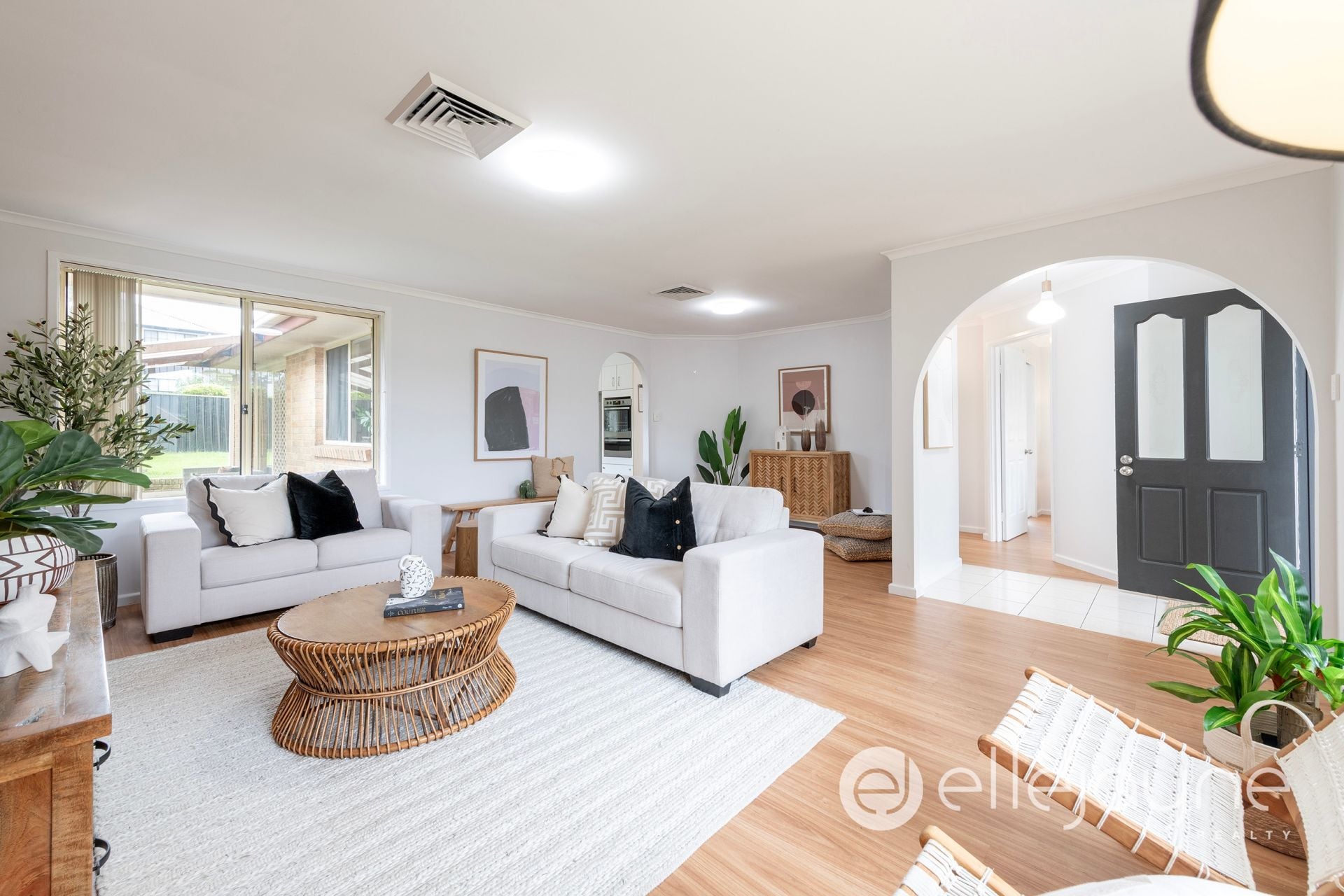 5 Brightwaters Close, Brightwaters, Brightwaters - Thumbnail 4