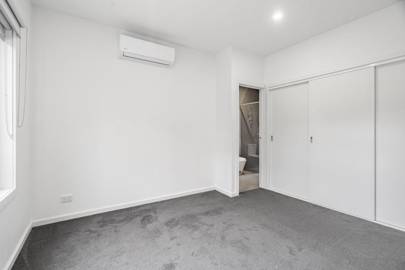 2/37 Tramoo Street, Lalor