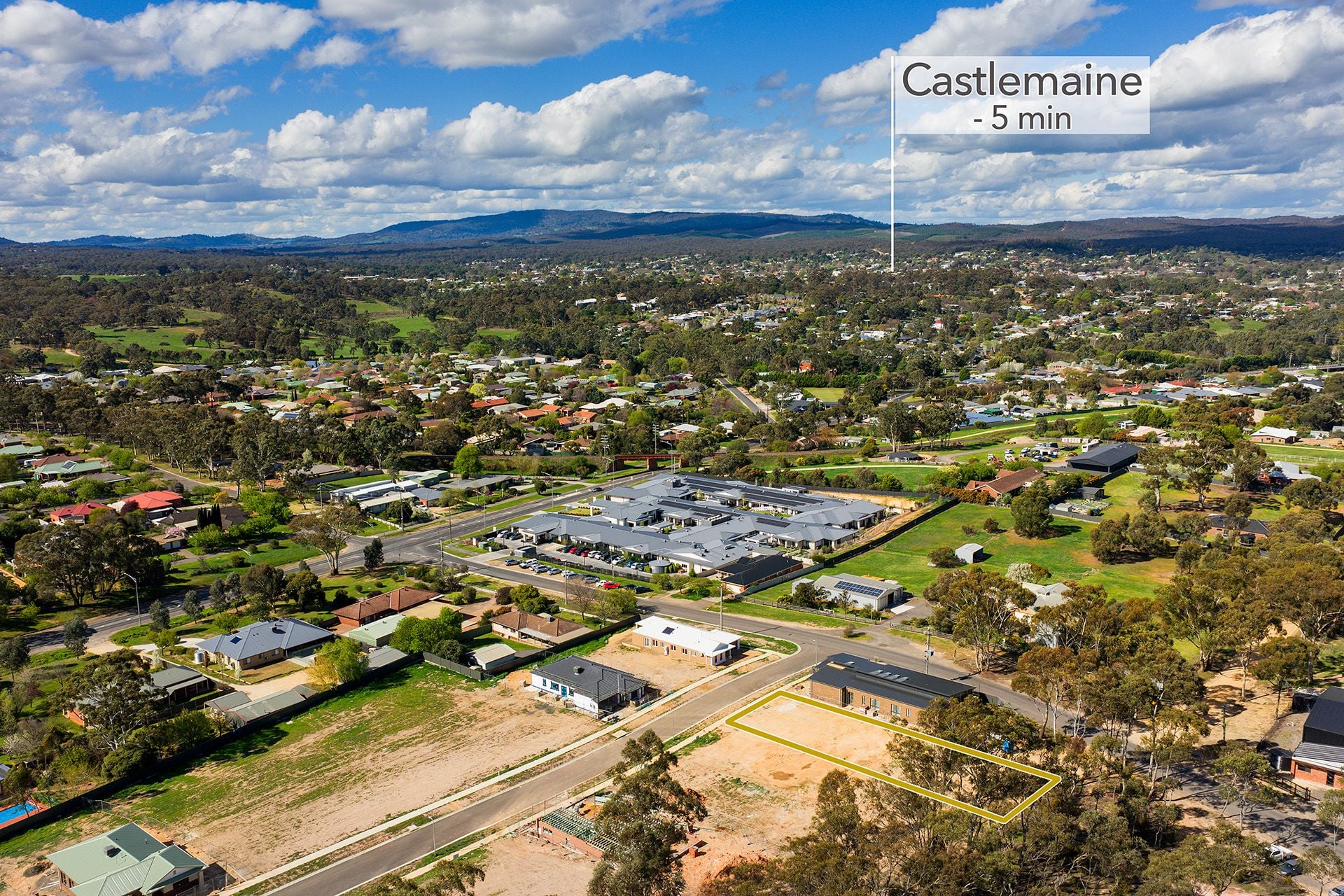 3 Ellisville Drive, McKenzie Hill - Image 1