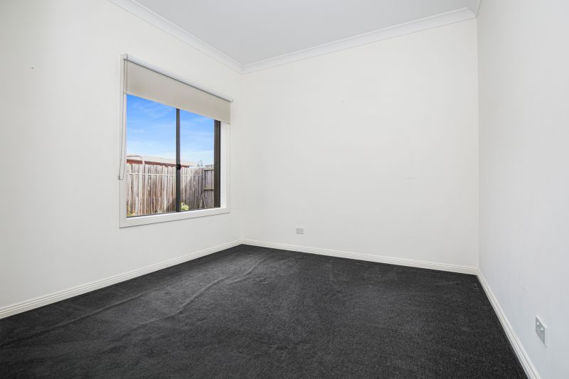 3/2 Hamilton Court, Lalor