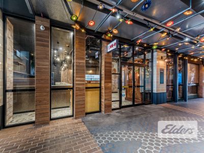 READY TO GO RESTAURANT IN FUNKY LANEWAY!