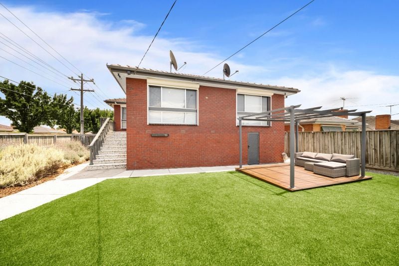 1 Mount View Road, Thomastown