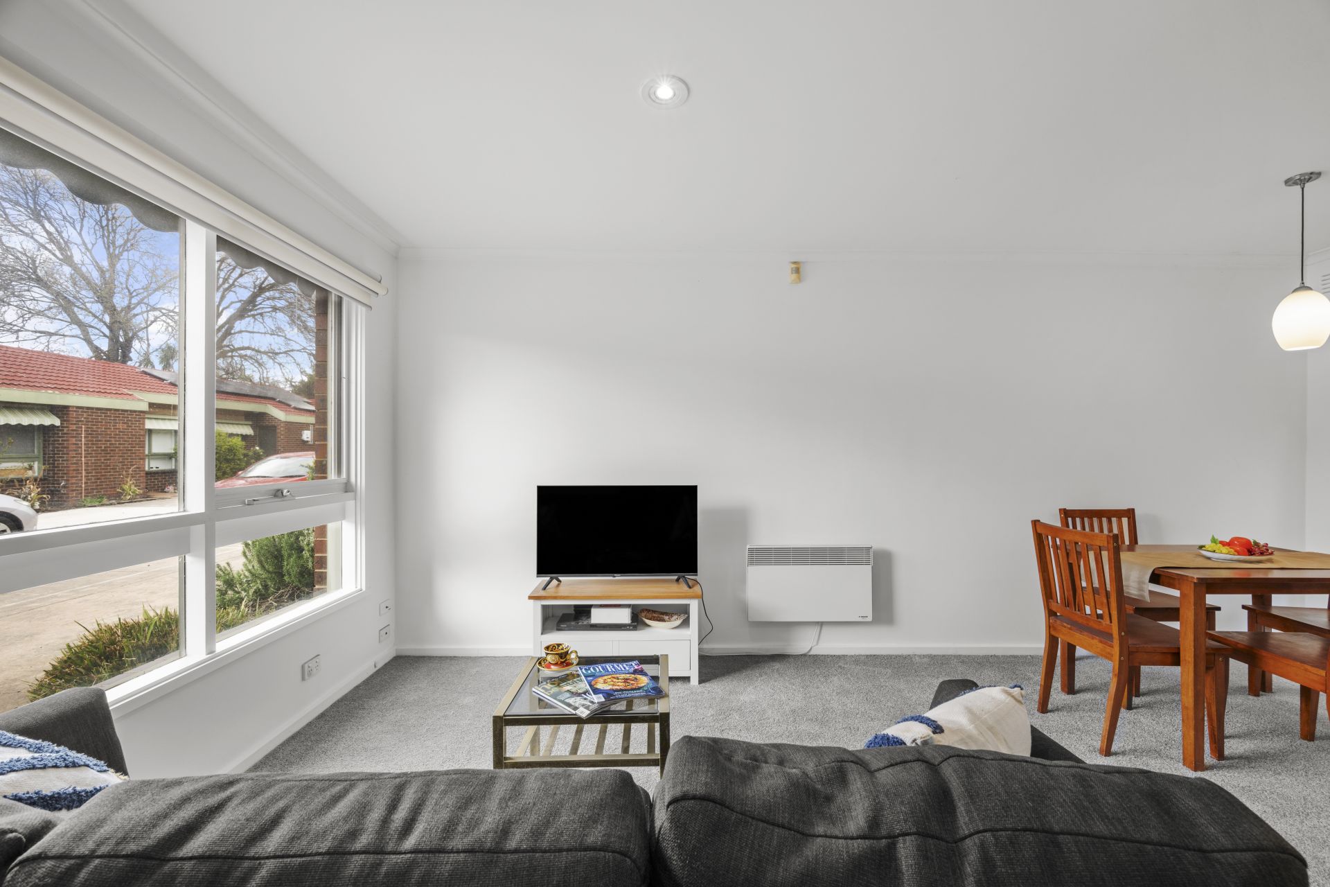 Spacious Dimensions In A Well-Connected Locale