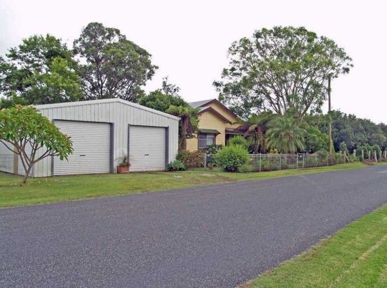 3 Bedroom, 1 Bathroom tranquil home in Belmore River, Belmore River - Thumbnail 2