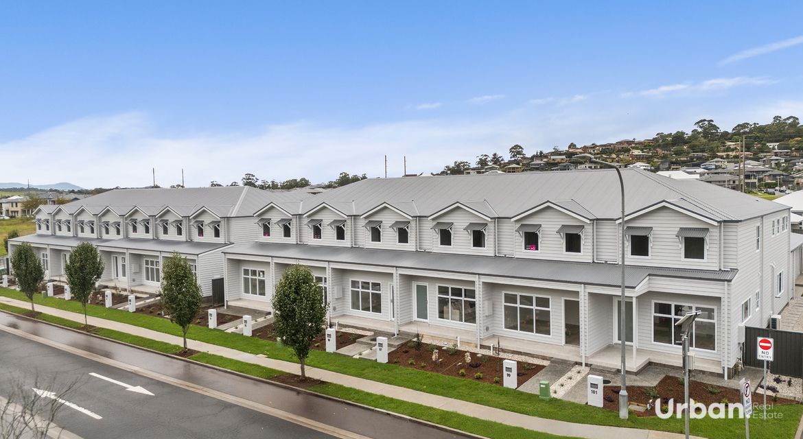 Tullimbar 10/83 Broughton Avenue