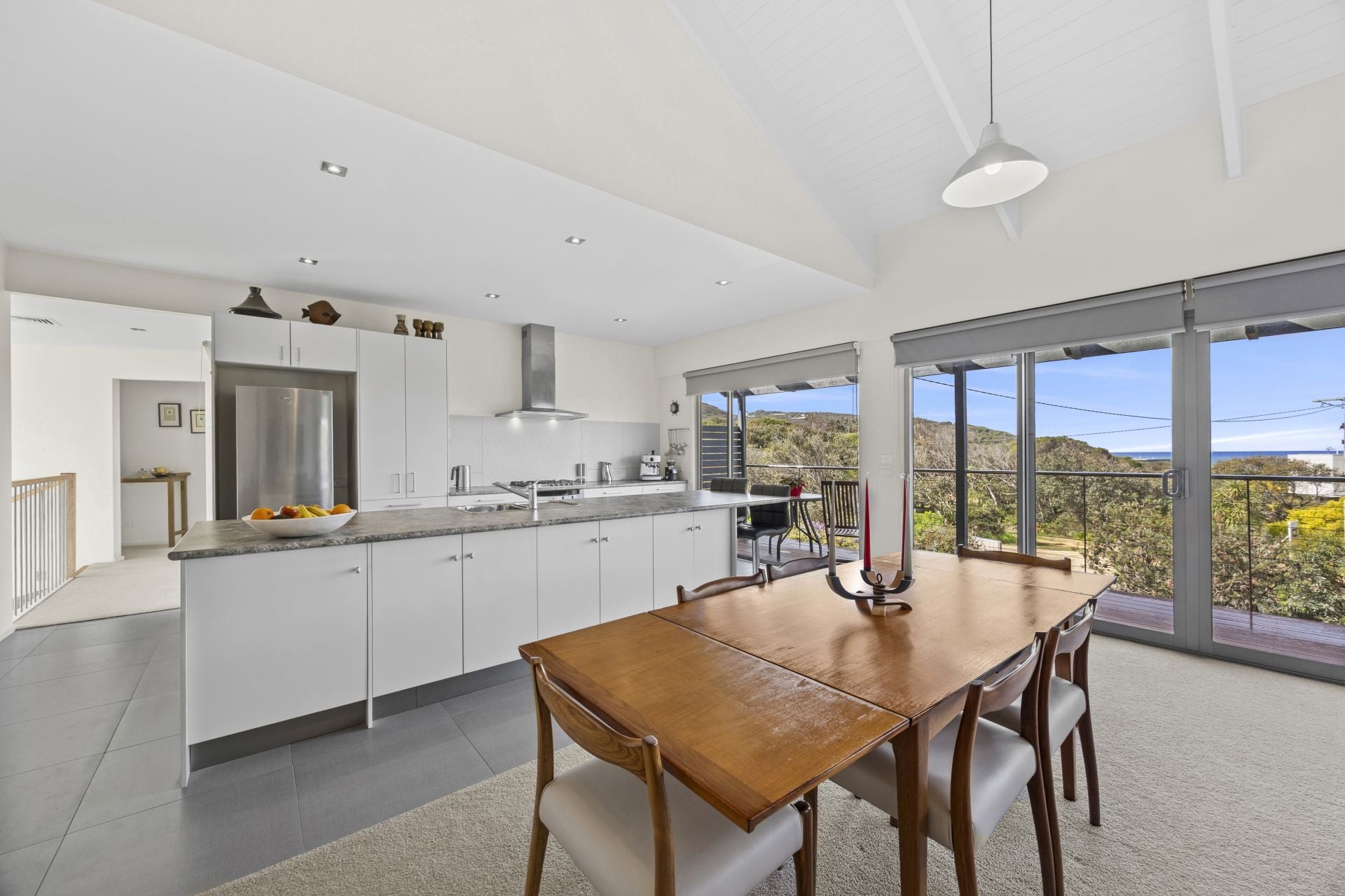3 Sutherland Court, Moggs Creek - Thumbnail 5