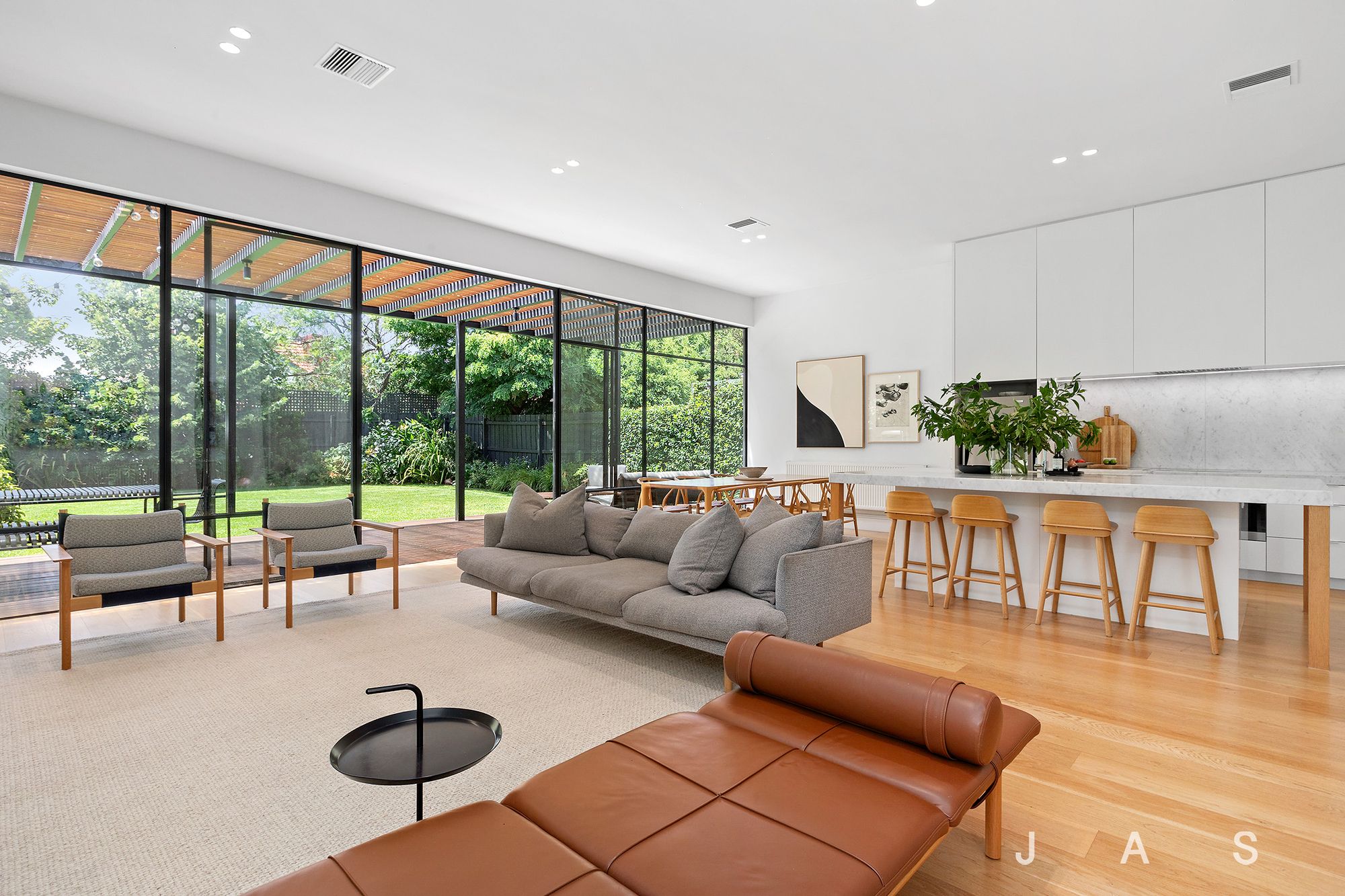11 Barnet Street, Yarraville, Yarraville - Thumbnail 5