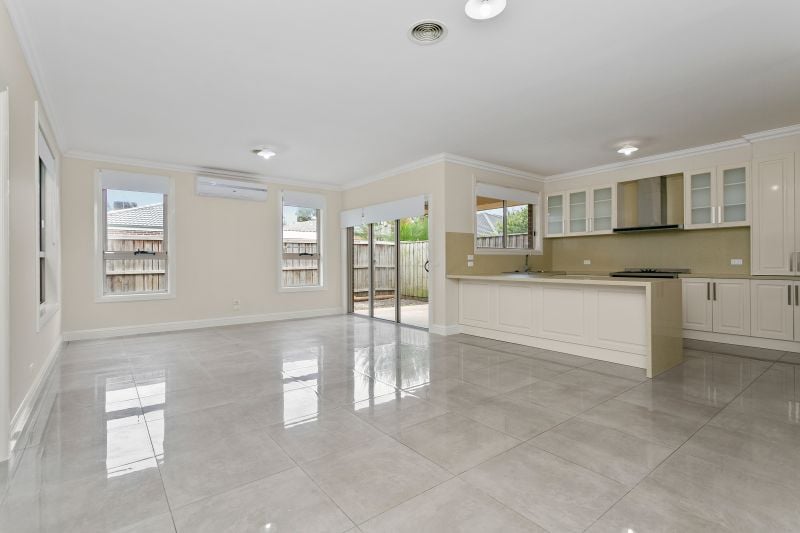 24 Samson Brook Drive, Wallan