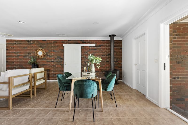 81 Woolnough Drive, Mill Park