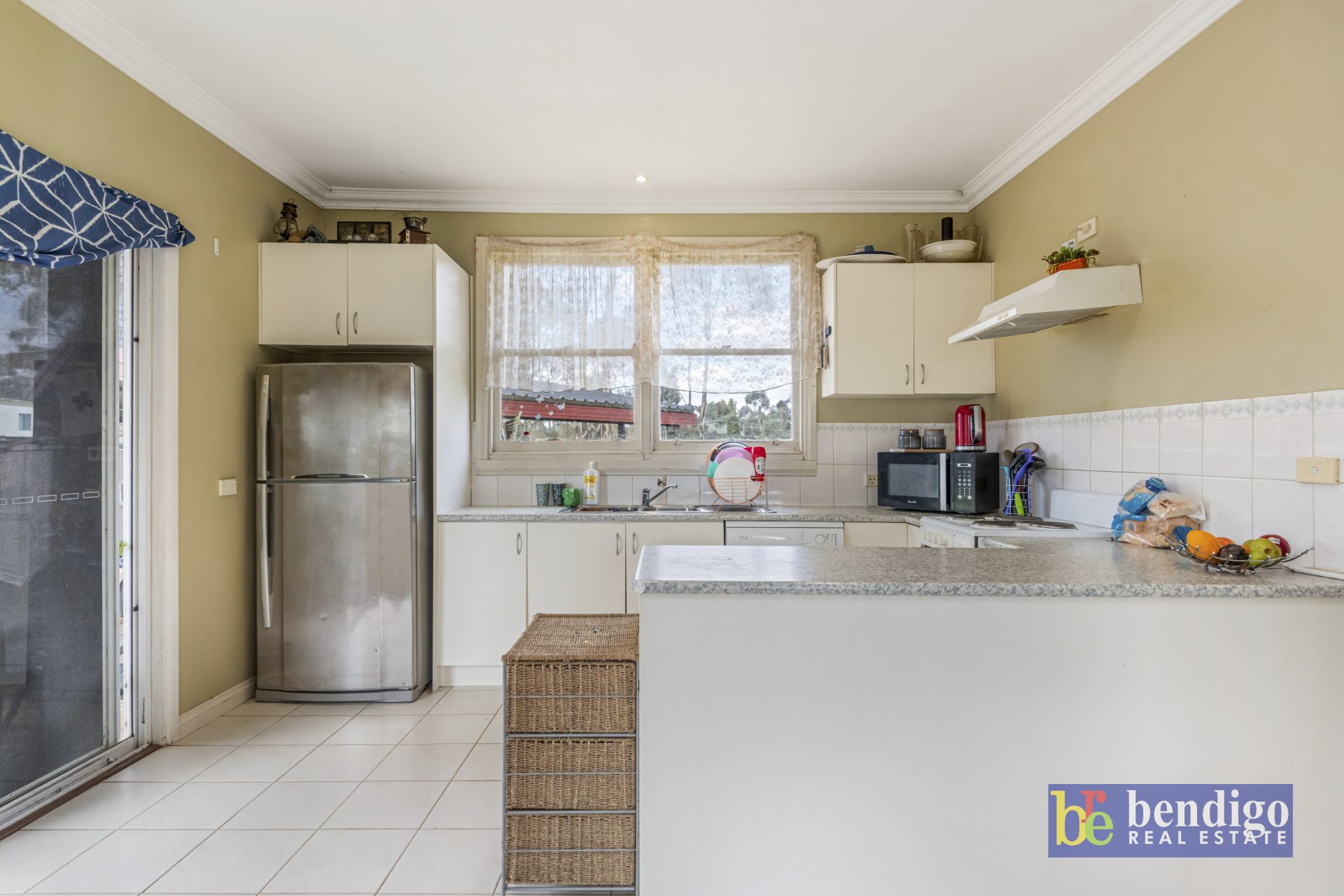112 & 112a Sawmill Road Huntly VIC, Huntly - Thumbnail 2