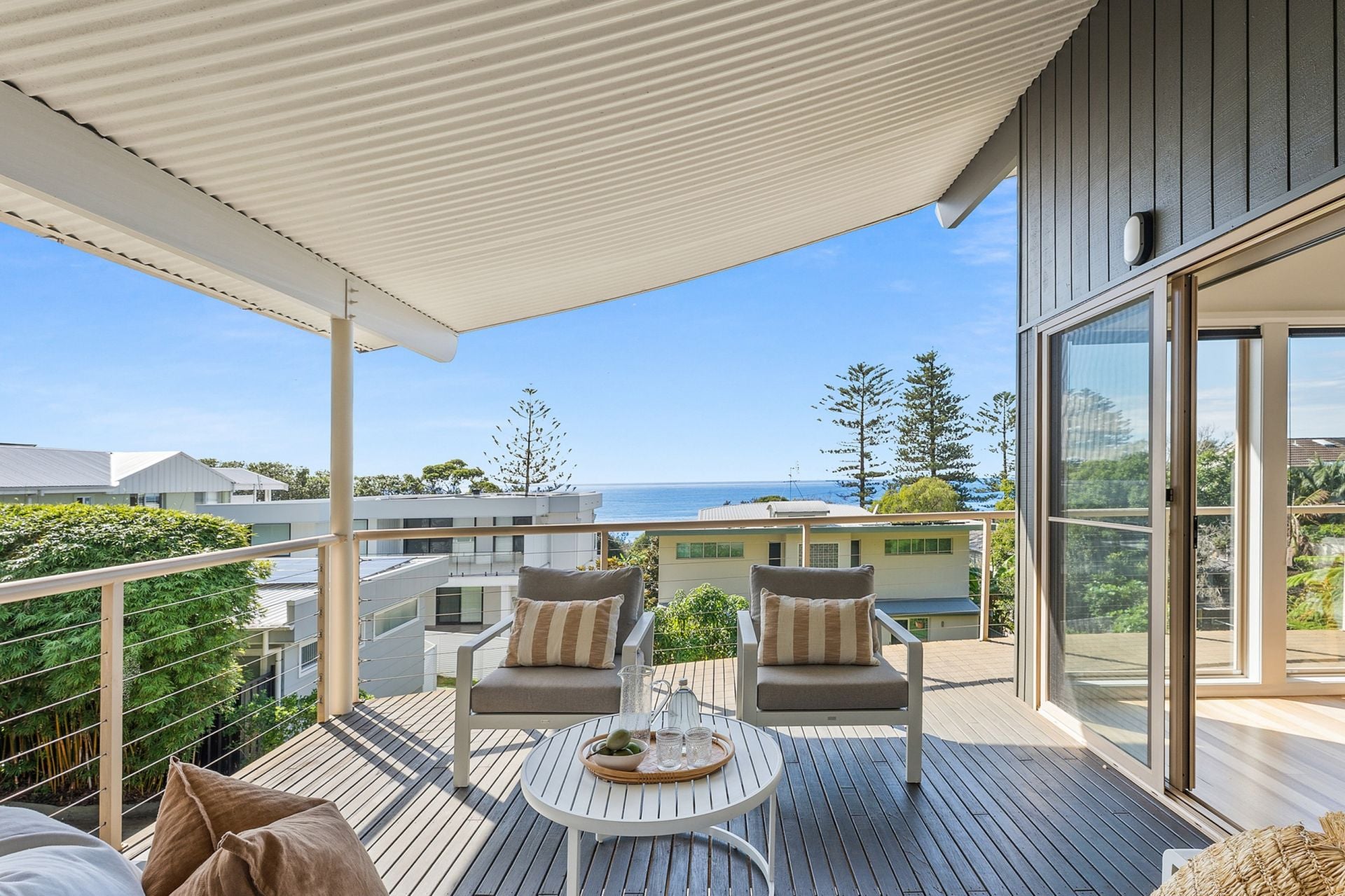 2 Lawrence Hargrave Drive, Austinmer NSW