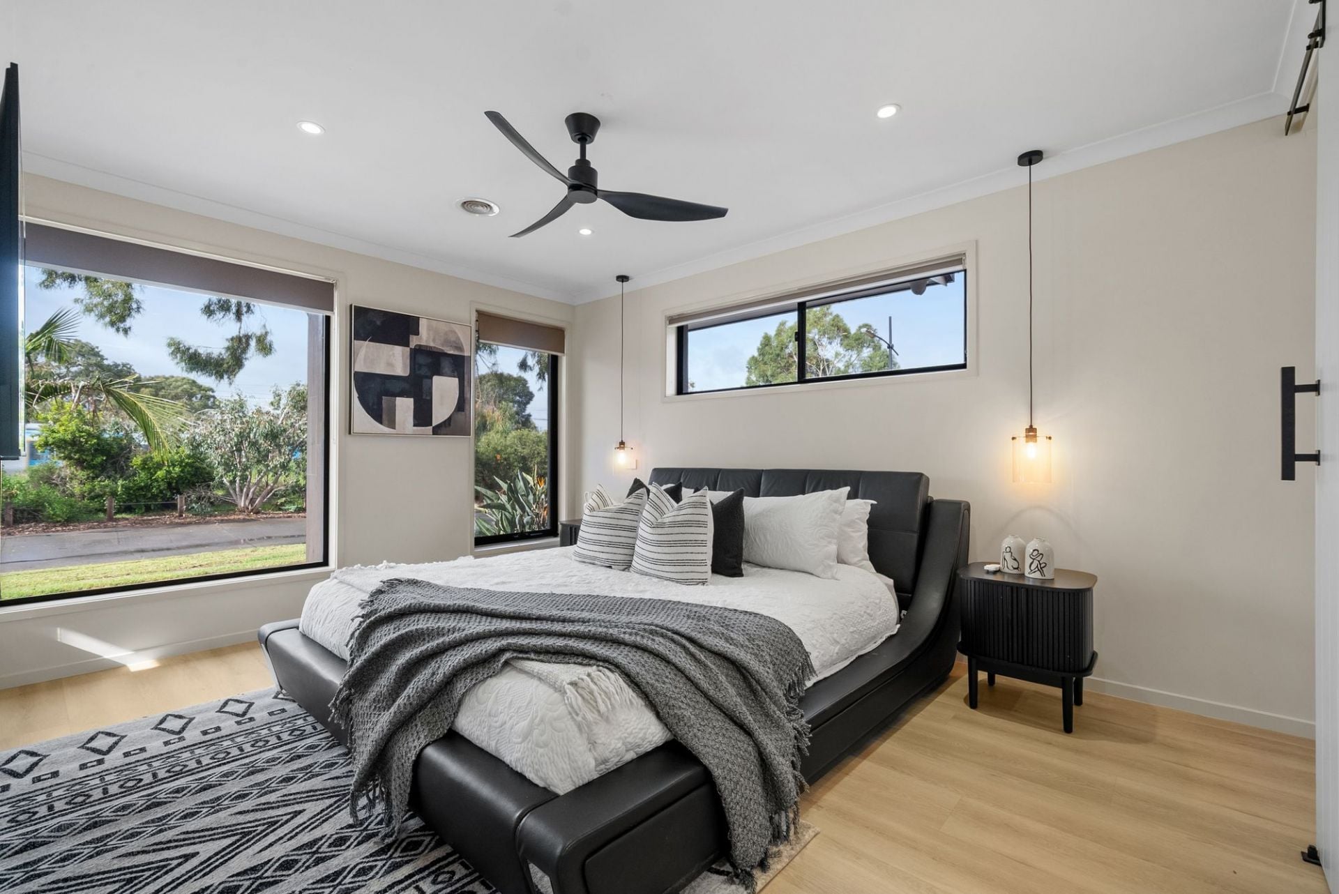 DISPLAY HOME STANDARDS