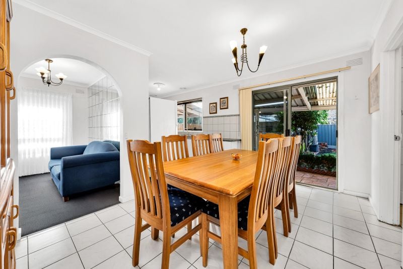 840 High Street, Epping