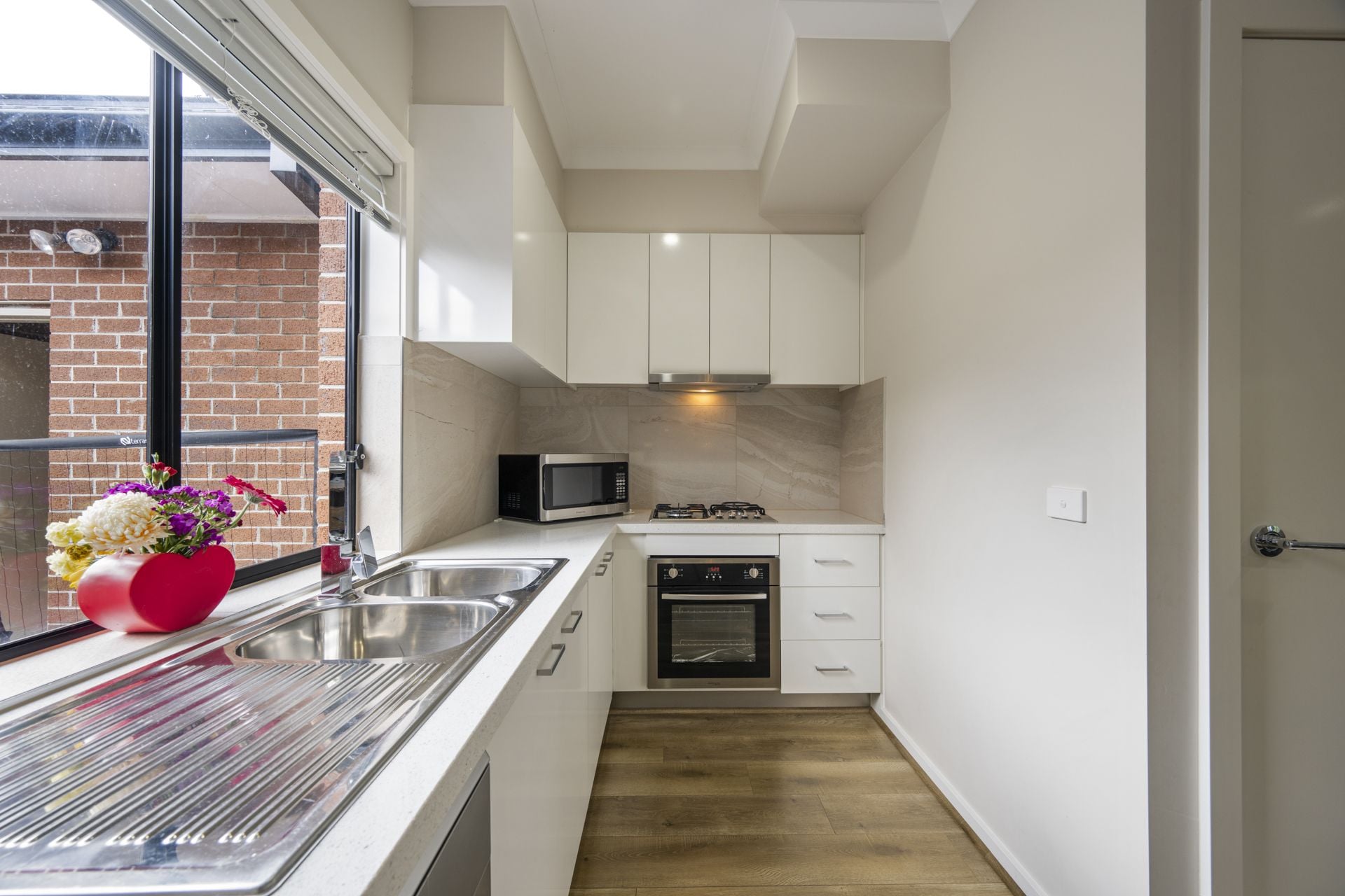 Modern 2 Bedroom Townhouse