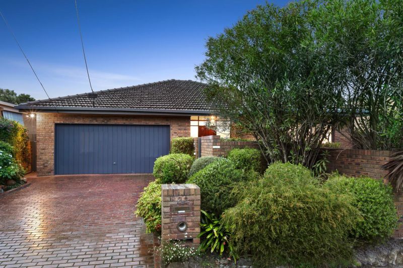 22 Sylverly Grove, Caulfield - Thumbnail 2