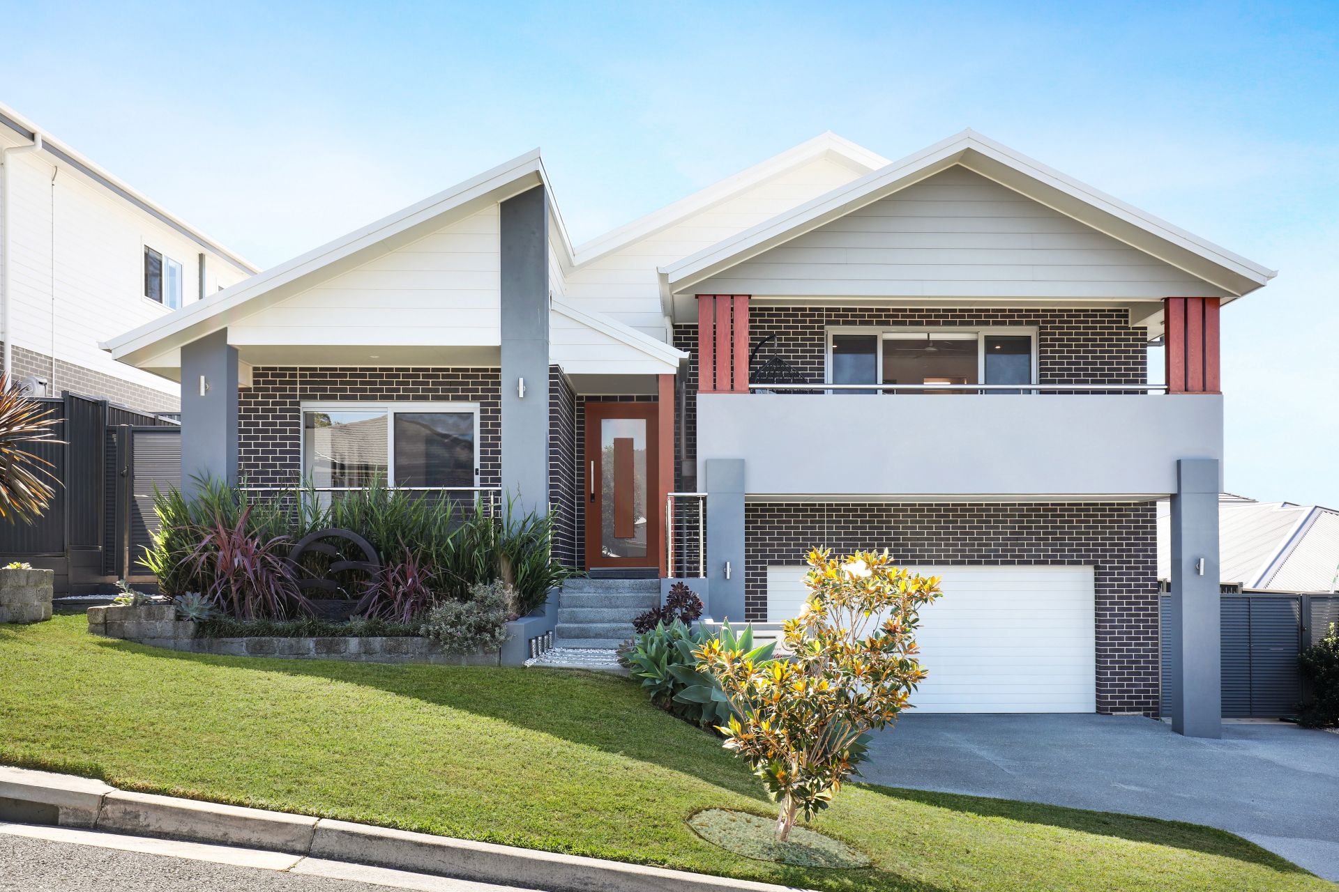 16 Brotheridge Avenue, Calderwood, Calderwood - Thumbnail 2