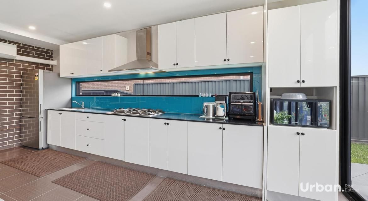 Middleton Grange 12 Flying Avenue