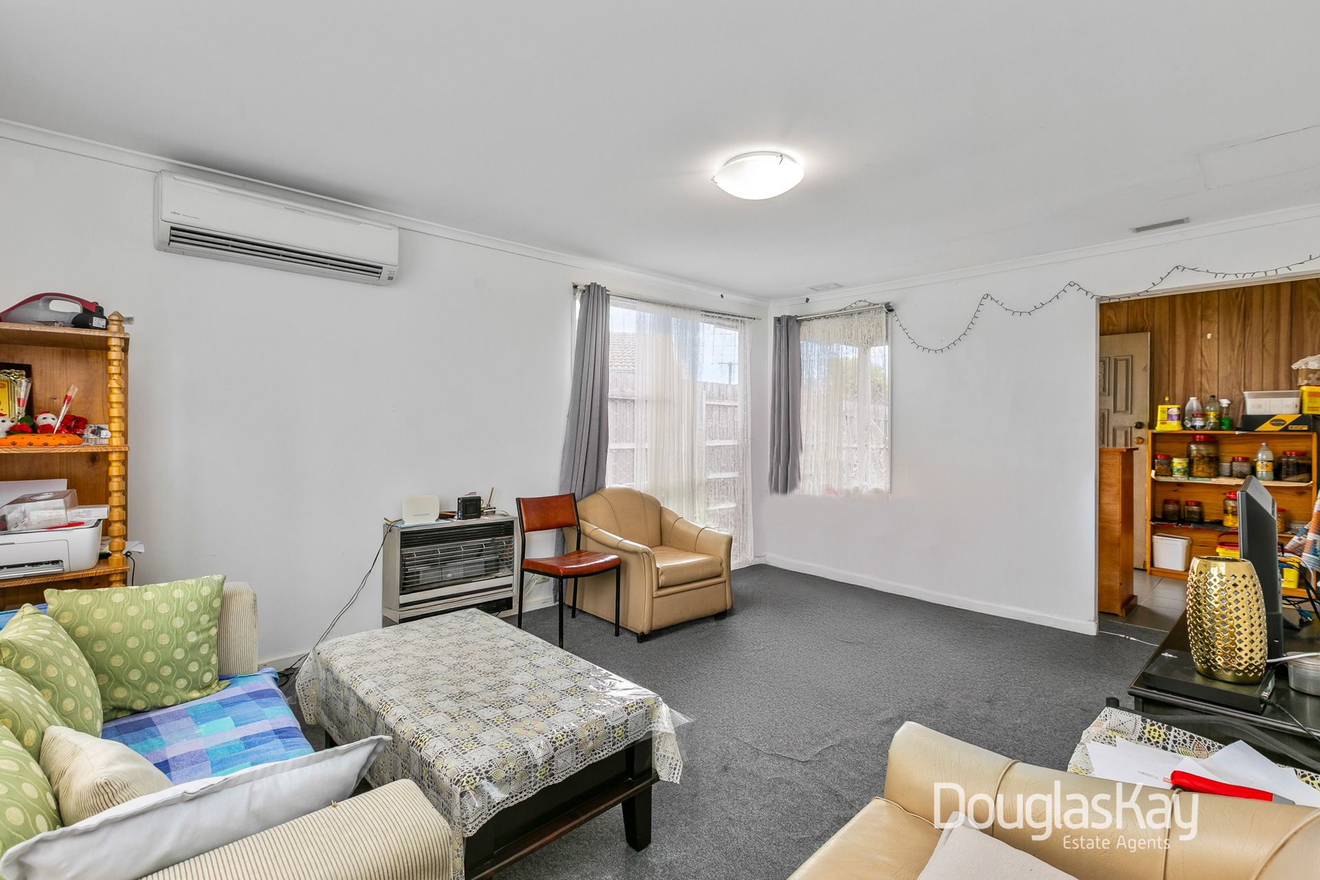 24 Valentine Crescent, Sunshine West VIC, Sunshine West - Thumbnail 3