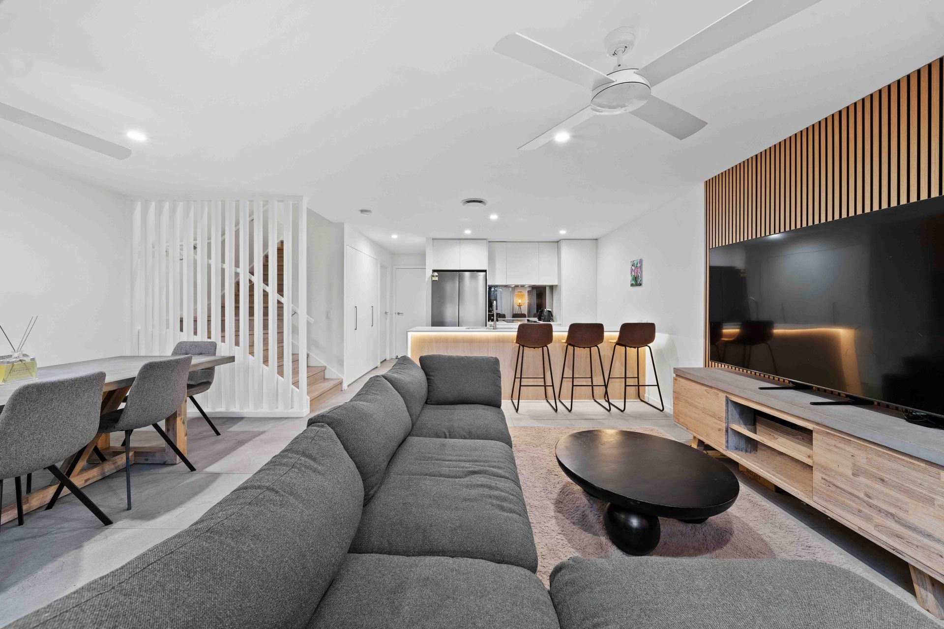 19/35 Grant Avenue, Hope Island QLD 4212, Hope Island - Thumbnail 2