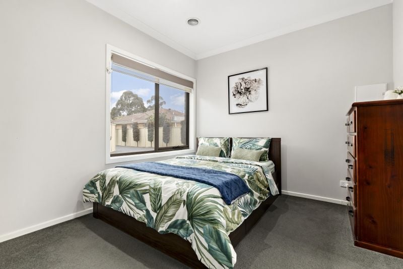 2/38 Waratah Street, Thomastown