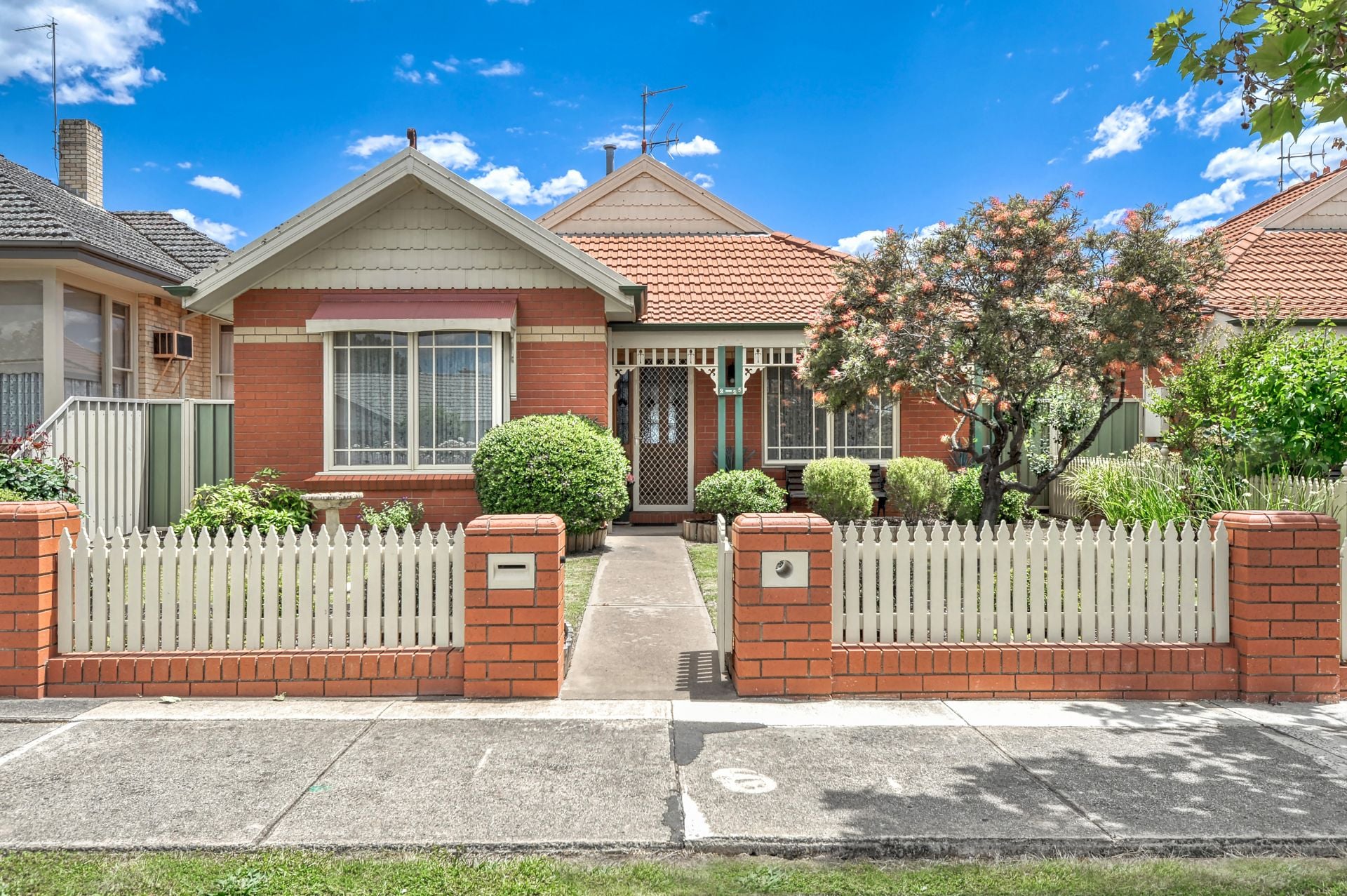 2/25 High Street, Maryborough - Thumbnail 2