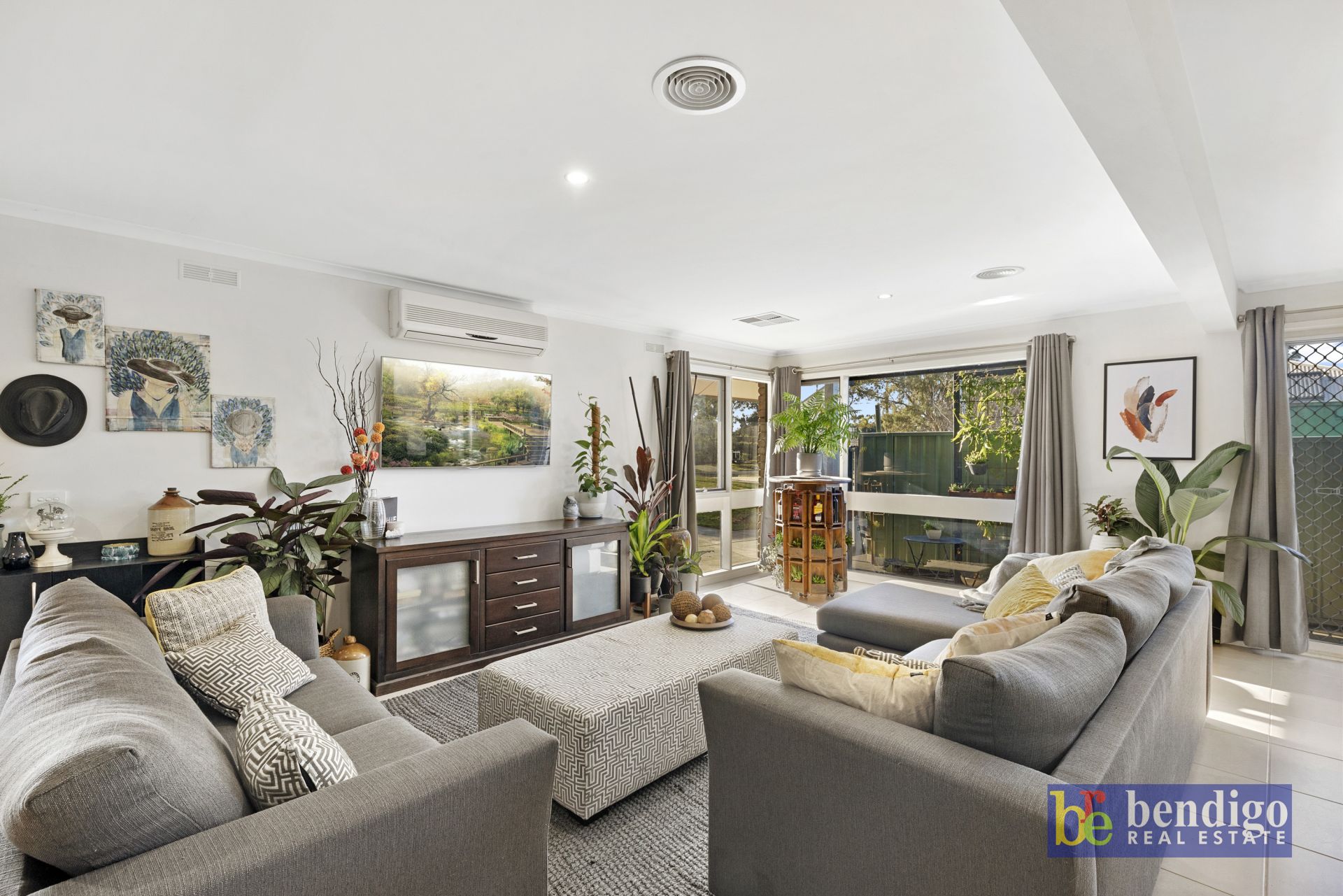 17 Mistletoe Street Golden Square VIC, Square - Thumbnail 2