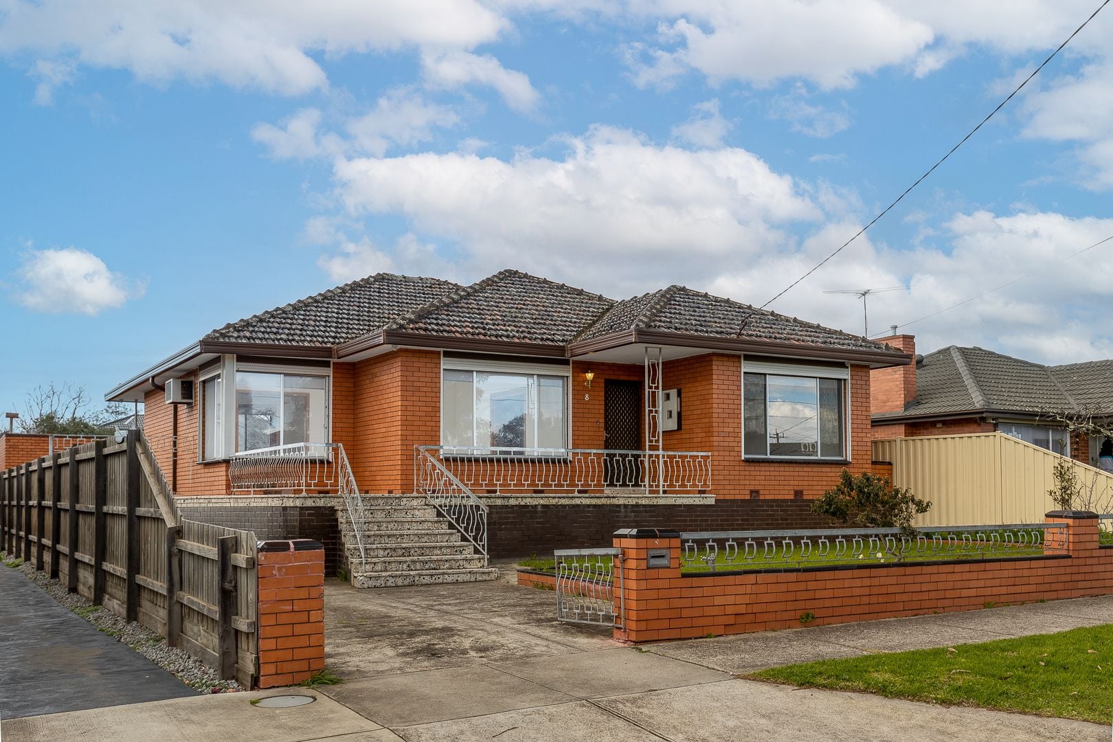 COMFORT & SPACE 3 BEDROOM FAMILY HOME