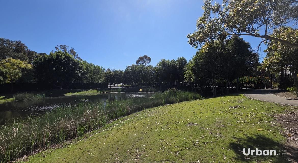Bardia 61 Ingleburn Gardens Drive