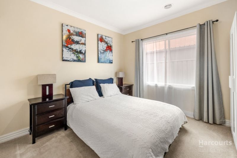 17 Carinya Boulevard, Burnside