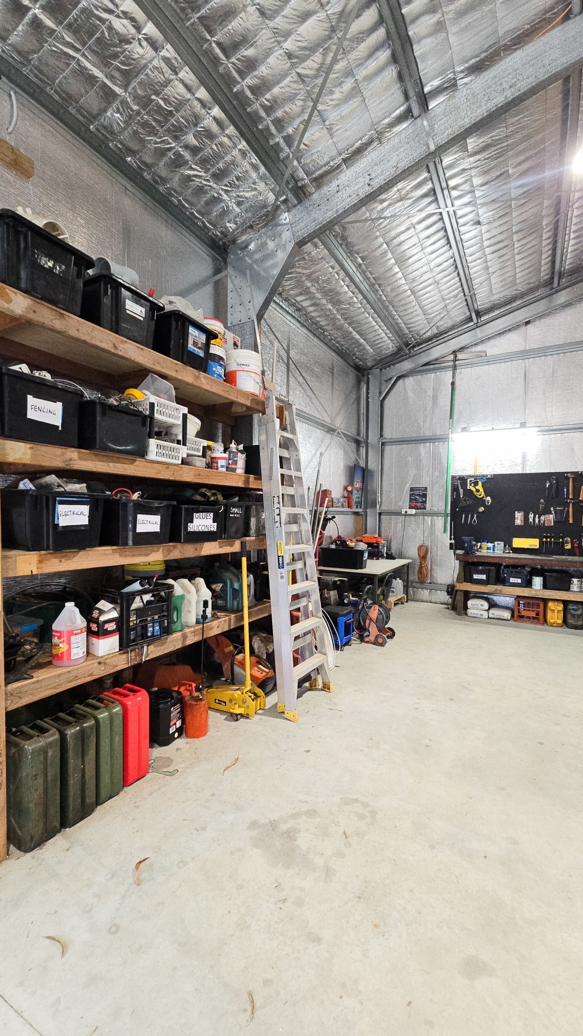 2160 Pinjarra-Williams Rd, Dwellingup For Sale by Farmbuy.com - image 13