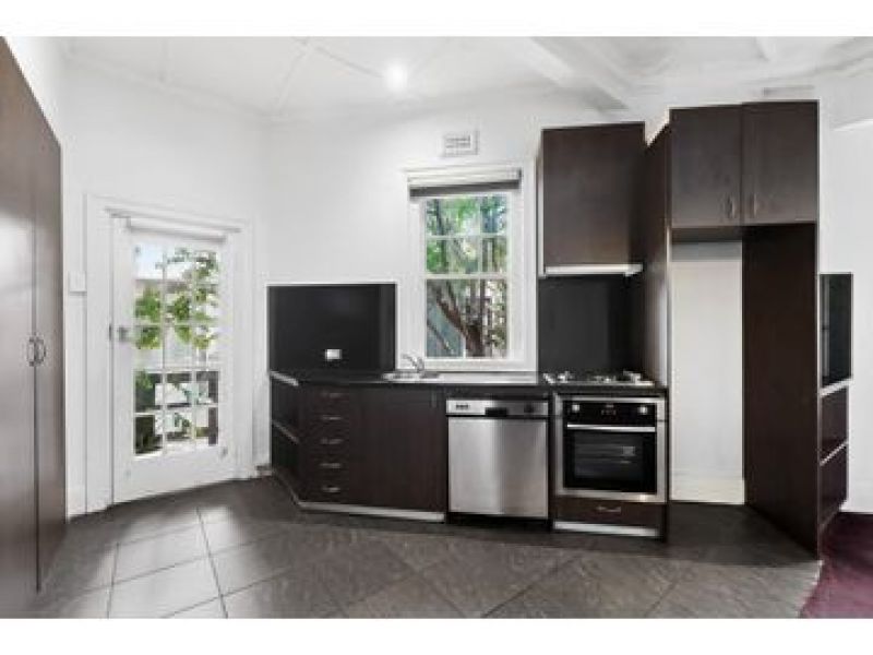 6/24 Belford Street, St Kilda - Thumbnail 5