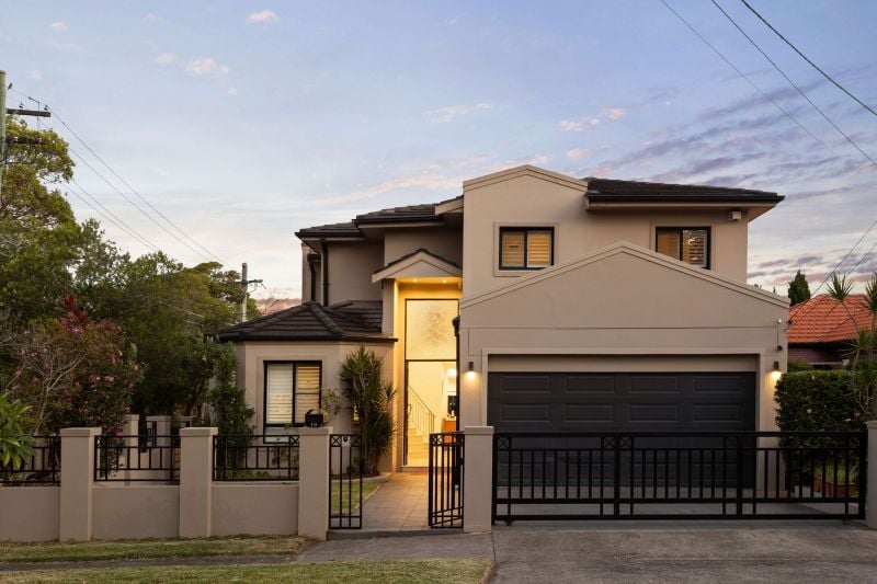 16 Archer Street, Concord