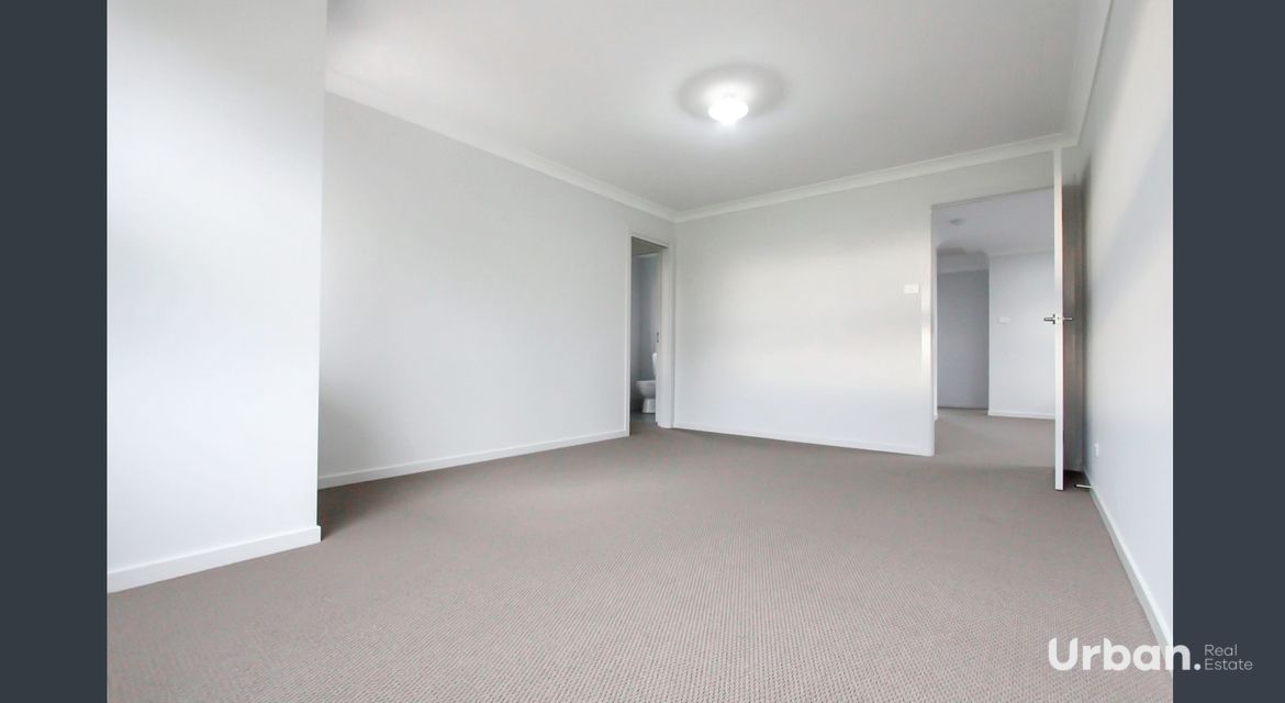 Austral 32 Tamarin Rock Avenue Street