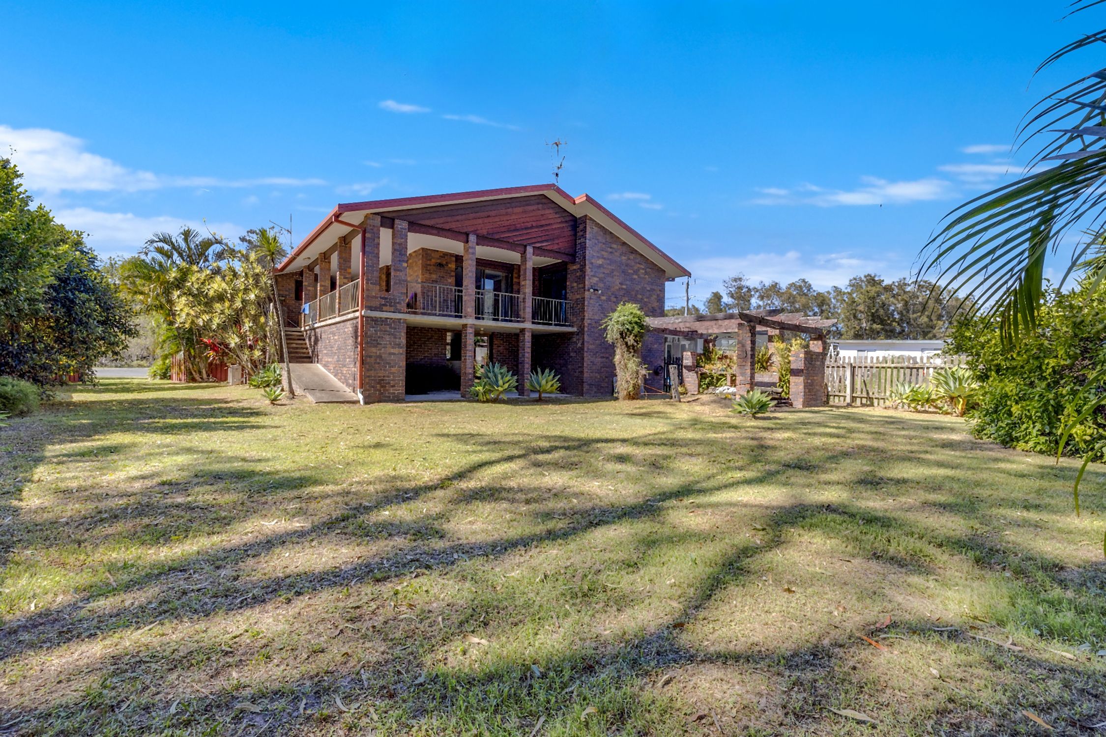 25 Bay Street, DUNBOGAN NSW 2443