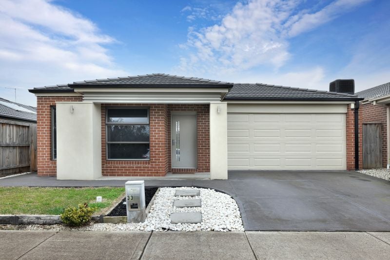 33 Mango Crescent, Mernda